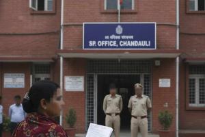Chandauli Woman Appeals to SP After Alleged Exploitation Under Pretext of Marriage