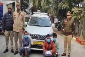 Noida Police Bust Blackmail Racket Targeting Couples in Public Parks