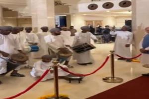 Prime Minister Modi Receives Grand Ceremonial Welcome on Arrival in Oman
