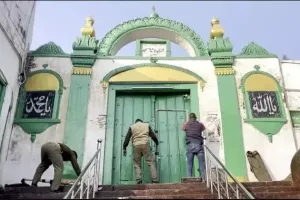 Sambhal Court Defers Hearing in Jama Masjid–Shri Harihar Temple Dispute After Supreme Court Stay