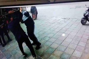 Sticker Dispute Turns Violent at Ghaziabad Housing Society, Security Guard Assaulted and Allegedly Abducted