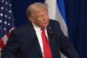 Trump Issues Stark Warning to Hamas, Signals Severe Consequences Over Failure to Disarm