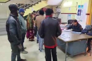 Violent Land Dispute Erupts in Uttar Pradesh Village, Three Critically Injured