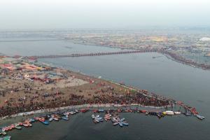 Devotees throng Haridwar, Varanasi, Prayagraj to take holy dip on Mauni Amavasya
