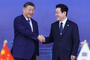 Beijing Courts Seoul: Xi to Host President Lee in Strategic New Year Summit Amid Japan Friction