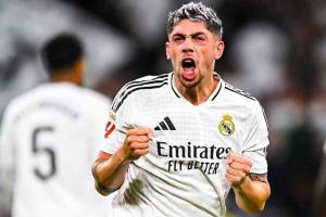 Billion-Dollar Pitch: How the Transfer Market is Redefining Global Football’s Economy