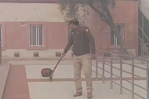 Bomb Threat Triggers Emergency Stoppage of Gorakhpur-Mumbai Express in Uttar Pradesh