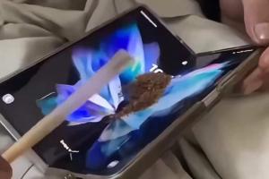 From High-Tech to High Stakes: Samsung Foldable Reimagined as Premium Cannabis Rolling Surface