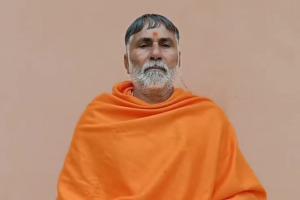 Hindu Seer Swami Yashvir Maharaj Condemns Violence Against Bangladeshi Minorities, Questions Domestic Silence