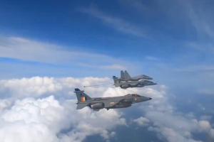 IAF to Debut Strategic 'Sindoor Formation' in Spectacular Republic Day Flypast Over Kartavya Path