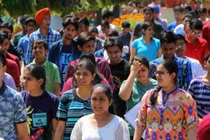 JEE Main 2026: Balanced Paper Trends Emerge as Session 1 Enters Second Day