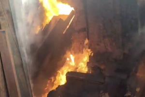 Massive Blaze Guts Timber Warehouse in Agra’s Freeganj, Losses Estimated in Millions