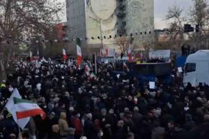 Massive Turnout in Tehran as Iran Honors Security Personnel Killed Amid Unrest