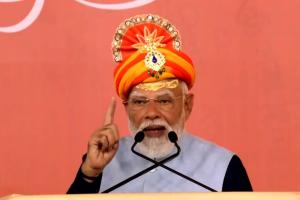 PM Modi Joins Cultural Celebrations at Somnath Swabhiman Parv, Highlights India’s Heritage