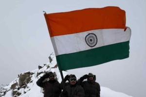 Sentinels of the Sky: Indian Tricolor Sovereignty Reaffirmed at Siachen and Frontline Heights