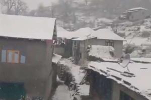 Snow-Kissed Start to 2026: Churah Valley Transformed into Winter Wonderland as New Year Arrives
