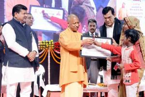 UP Chief Minister Hails Milestone as 6.2 Million Families Gain Homeownership Under PM’s Vision