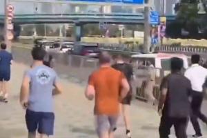 Diplomatic Pace: President Macron Swaps Statecraft for Sneakers on Mumbai’s Iconic Waterfront