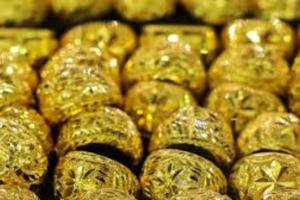 Gold Prices in Delhi Witness Marginal Dip as Market Volatility Settles