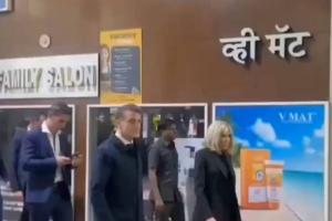 Macron Captures a Moment of History with Late-Night CST Heritage Walk