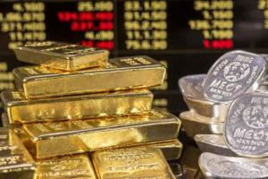 Gold Prices in Delhi See Sharp Correction as Global Markets Retreat from Record Highs