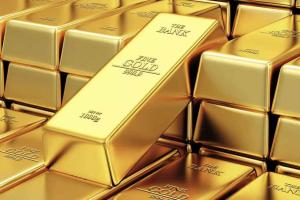 Mumbai Bullion Market Sees Sharp Pullback as Gold Prices Retreat from Recent Peaks