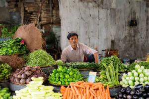 Surge in Vegetable Arrivals Stabilizes Prices Across Chandigarh’s Key Agricultural Hubs
