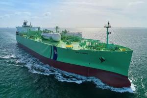 Iran Tightens Control Over Strait of Hormuz Amid US-Israeli Strikes; Indian Vessels Continue Transit Despite Maritime Blockade