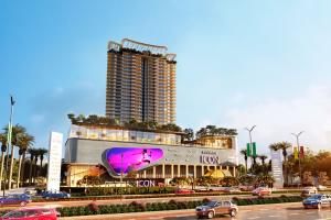 Bhumika Realty Partners PVR INOX for 25,000 Sq. Ft. Multiplex at The Icon