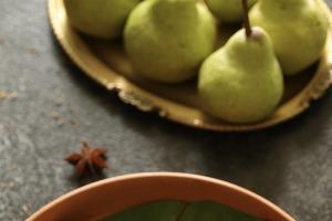 South African Pears Give Traditional Puran Poli a Fresh Festive Makeover