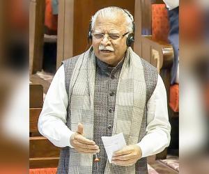 Centre hands over 95.5 lakh houses to poor under PM Awas Yojana