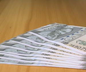 Foreign portfolio investors act as major driver of daily rupee moves