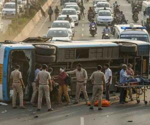 Highway Crash Near Gwalior Leaves Several Bus Passengers Injured