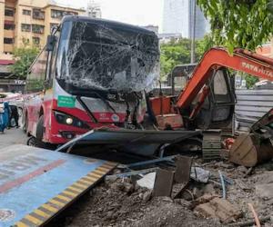 BEST Bus Collision in Dadar West Leaves One Dead, Several Injured as Investigation Underway