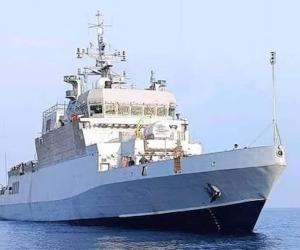 Indian Navy Unveils INS Malvan Crest Featuring Symbol of Courage Ahead of Commissioning