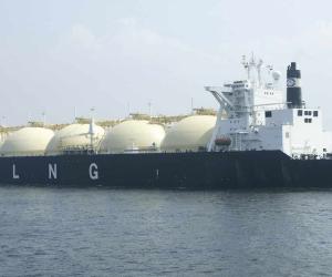 US-Iran Tensions Disrupt Persian Gulf LNG Exports, India Shifts Energy Imports Through Alternative Routes