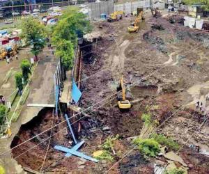 Thane Construction Site Cave-In Triggers Emergency Response After Excavation Destabilises Land in Naupada
